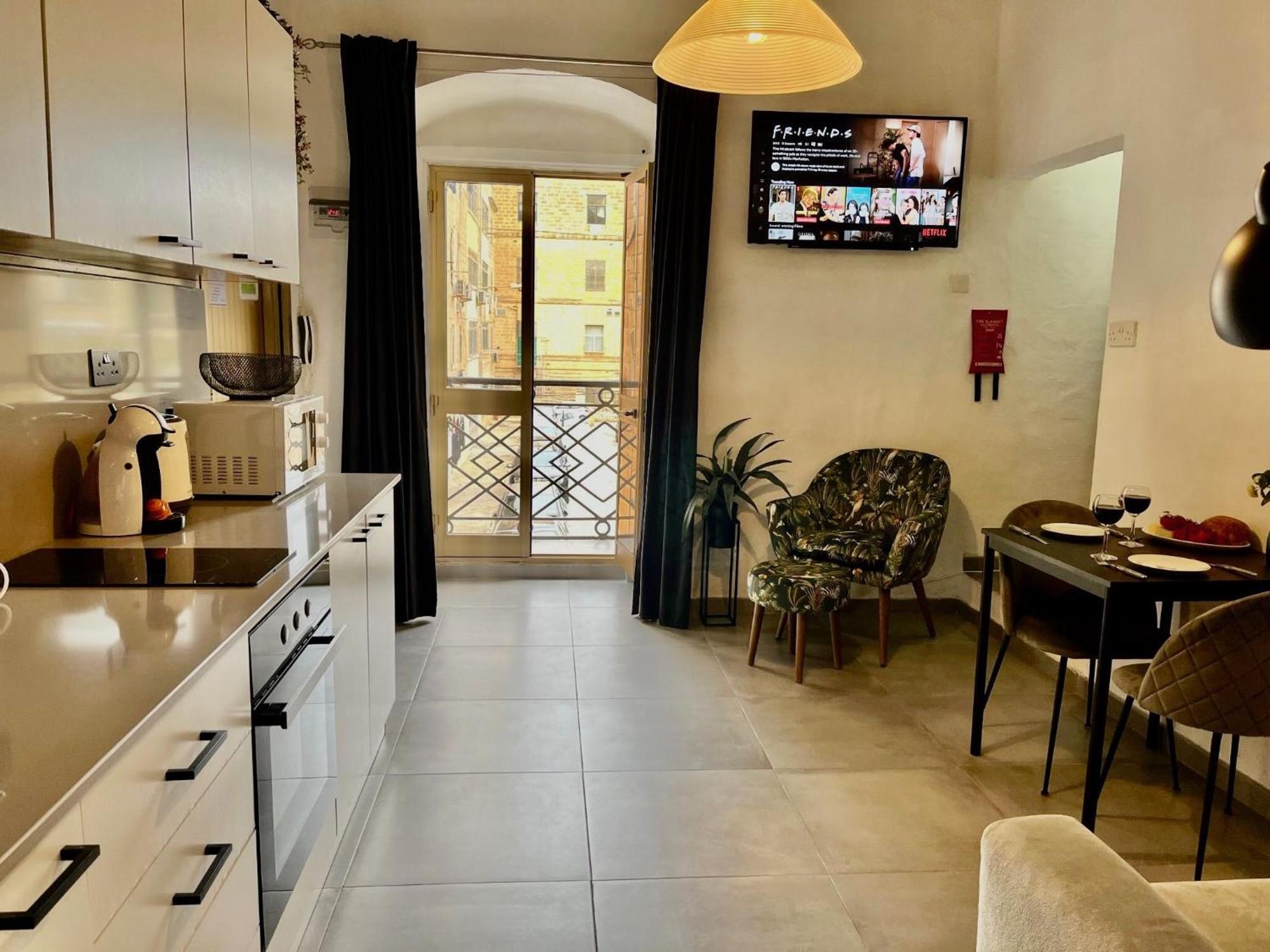 Cozy Flat. Swim Beach 2 Minutes Walk. The Old Valletta Mcri1-1 Extérieur photo