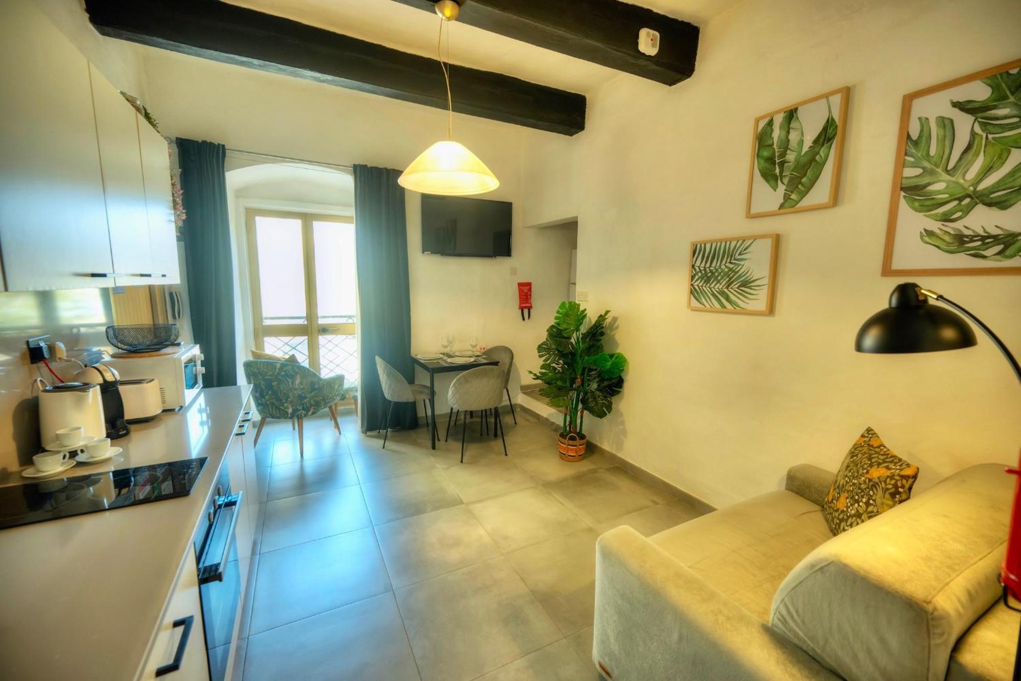 Cozy Flat. Swim Beach 2 Minutes Walk. The Old Valletta Mcri1-1 Extérieur photo